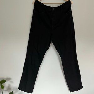 Old Navy black straight jeans size 16
